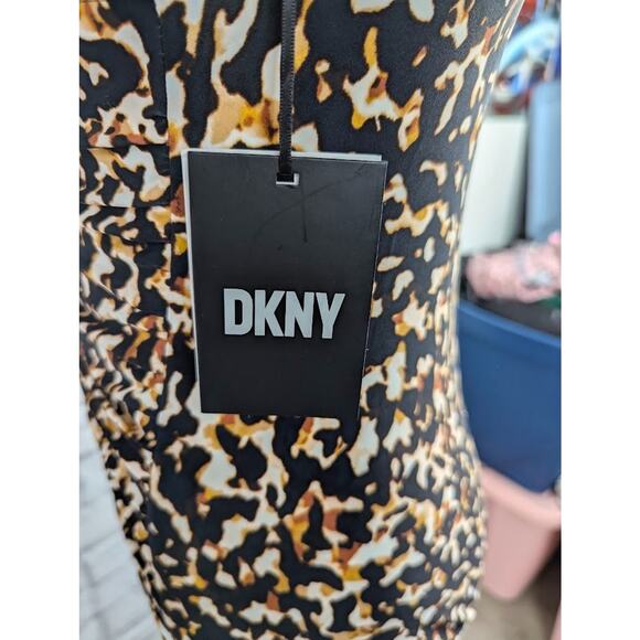 DKNY Black Animal Print Ruffle Plunge Underwire 1 Piece Swimsuit Women's Size 10 - Picture 4 of 5